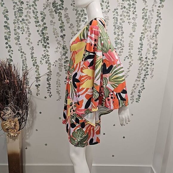 BAR III Women's Green Printed Caftan Deep V Neck Swimsuit Cover Up Sz XL - Picture 5 of 6